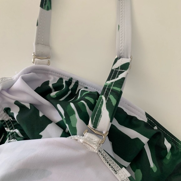 White Strapless Ruffled Bathing Suit Tempt Me Green Floral Women’s size Large - Picture 11 of 13